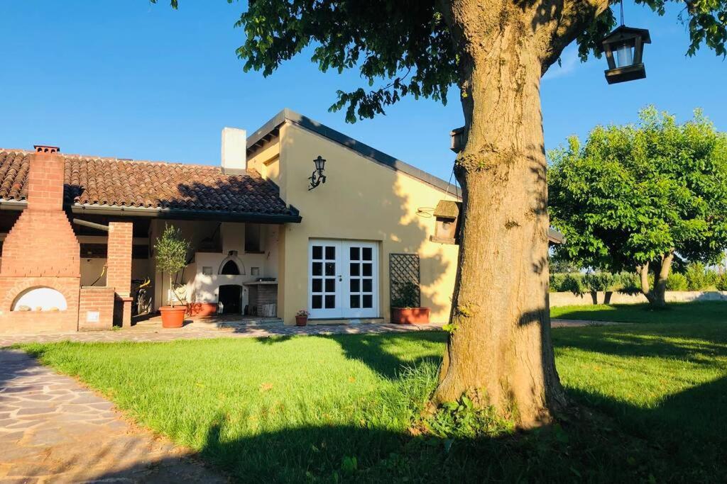 La Casa Nei Campi Βίλα Badia Pavese Εξωτερικό φωτογραφία